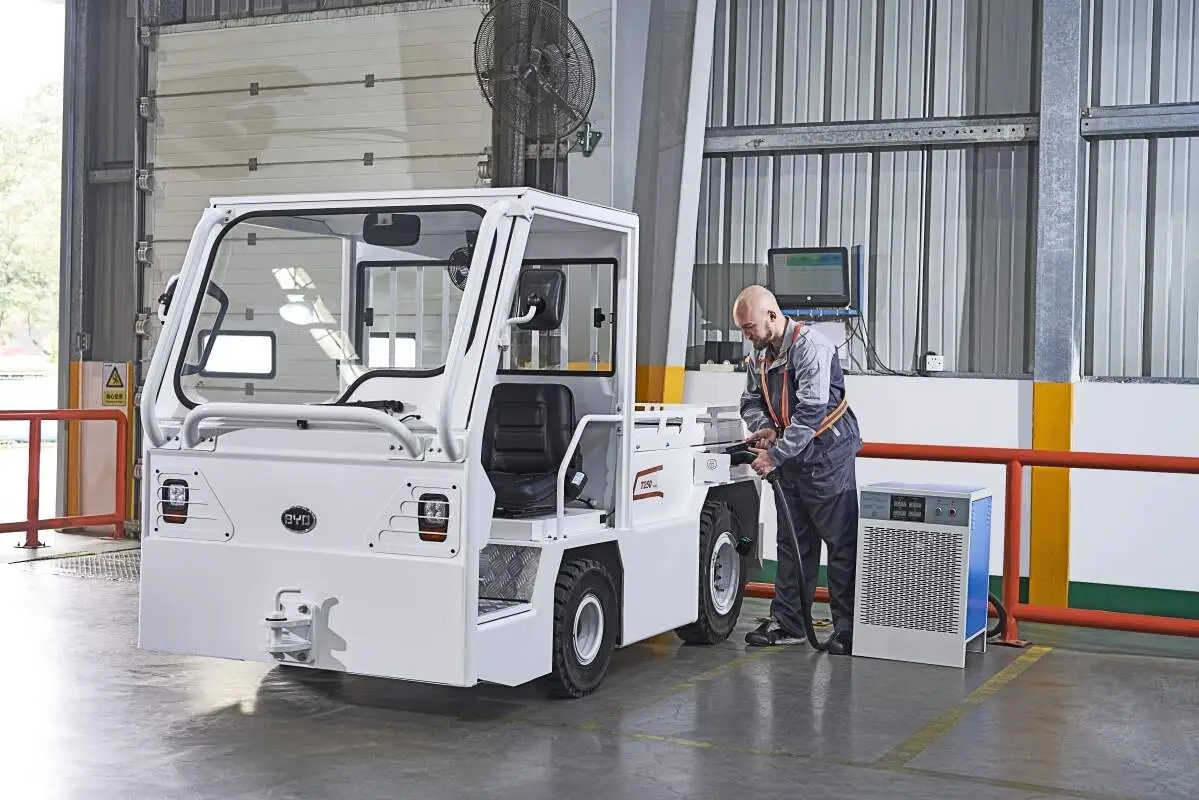 比亚迪托盘车租赁 仓储临时转运用车(图1)